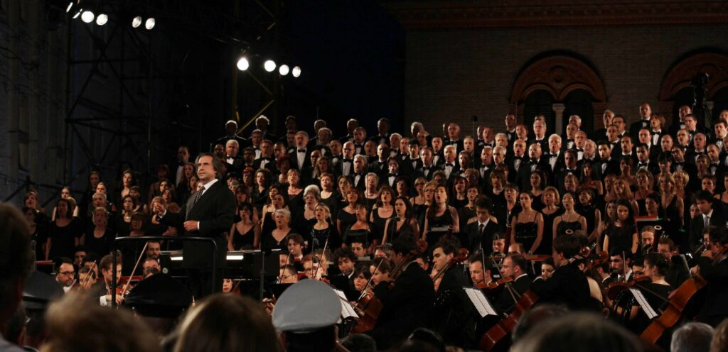 Corale Puccini al Ravenna Festival 2025 con Riccardo Muti date, programma, biglietti