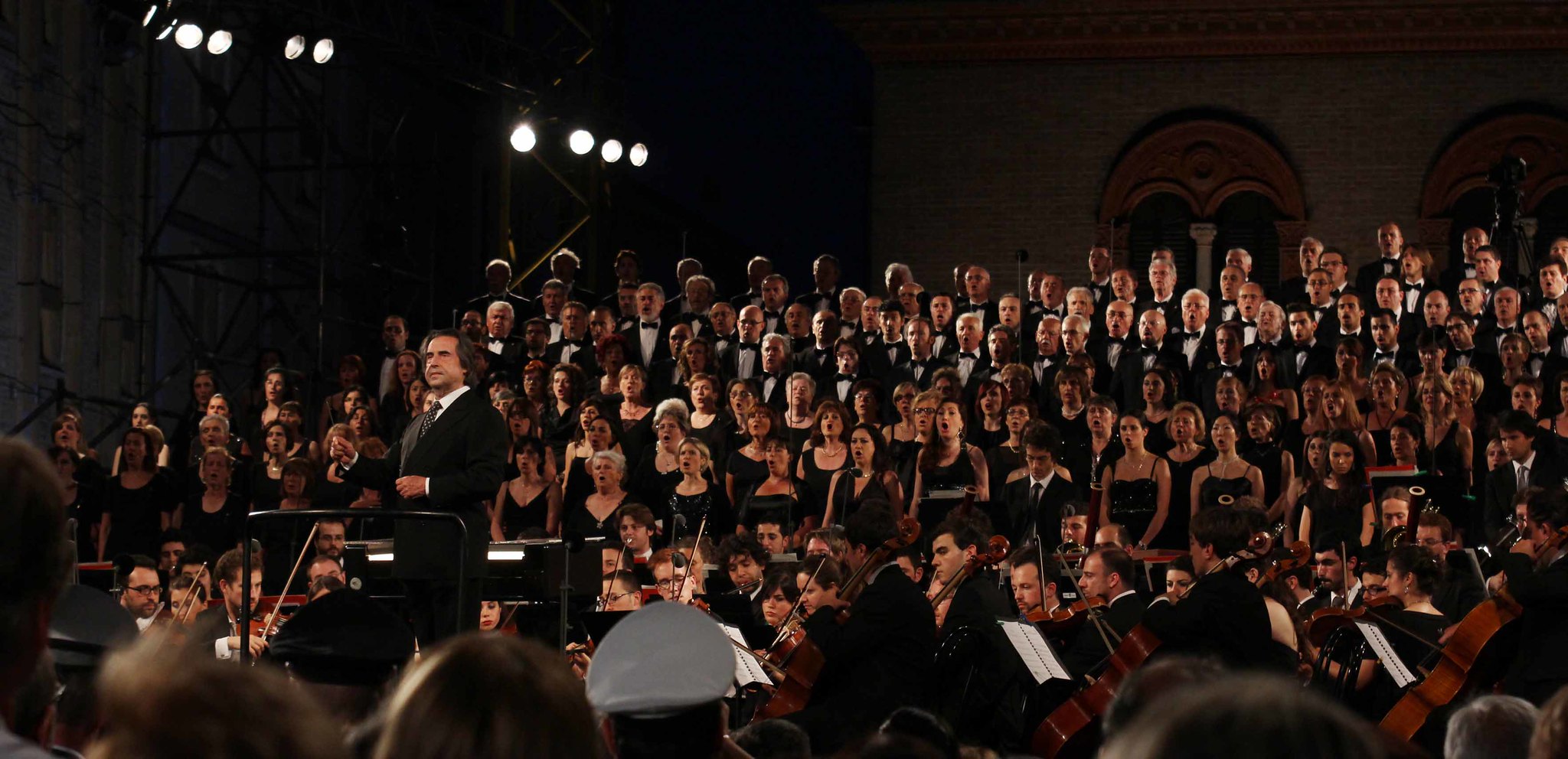 Corale Puccini al Ravenna Festival 2025 con Riccardo Muti date, programma, biglietti