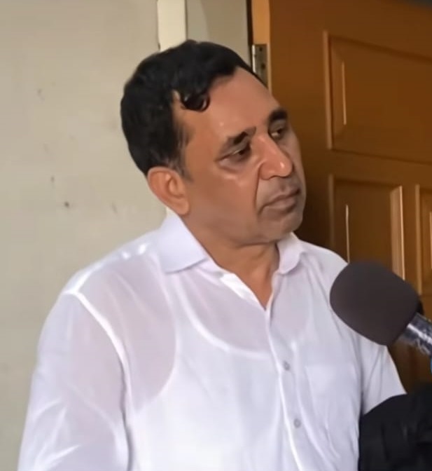 Il padre Zulfikar