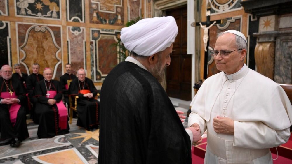 Papa Leone XIV e Iran incontro per rafforzare il dialogo tra religioni e promuovere la pace globale
