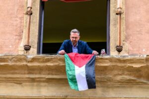 Bologna accoglie bambini palestinesi in fuga da Gaza: “Un atto di pace concreta”
