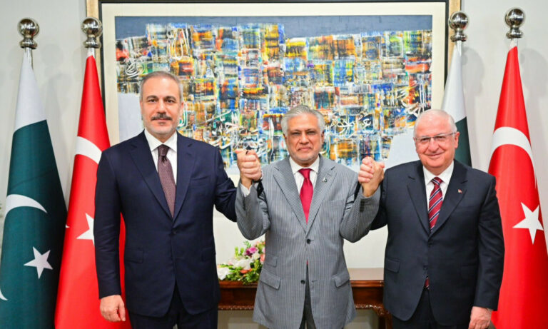 Islamabad e Ankara rafforzano l’asse strategico: nasce una Zona Economica Speciale per le imprese turche
